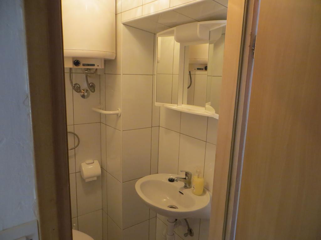Holiday Home Pernata Kültér fotó